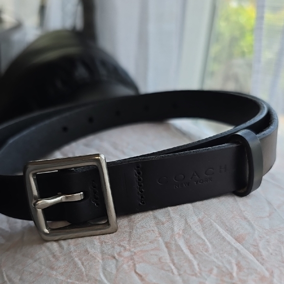Coach Black Belt In perfect condition main image 4